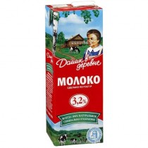 Молоко 'Домик в деревне' 3,2% 1,45л стерилизованное пакет