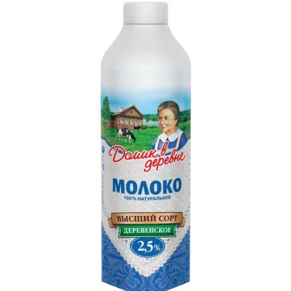 Молоко 'Домик в деревне' ультрапастеризованное 2,5% 950мл TEA (новая упаковка)